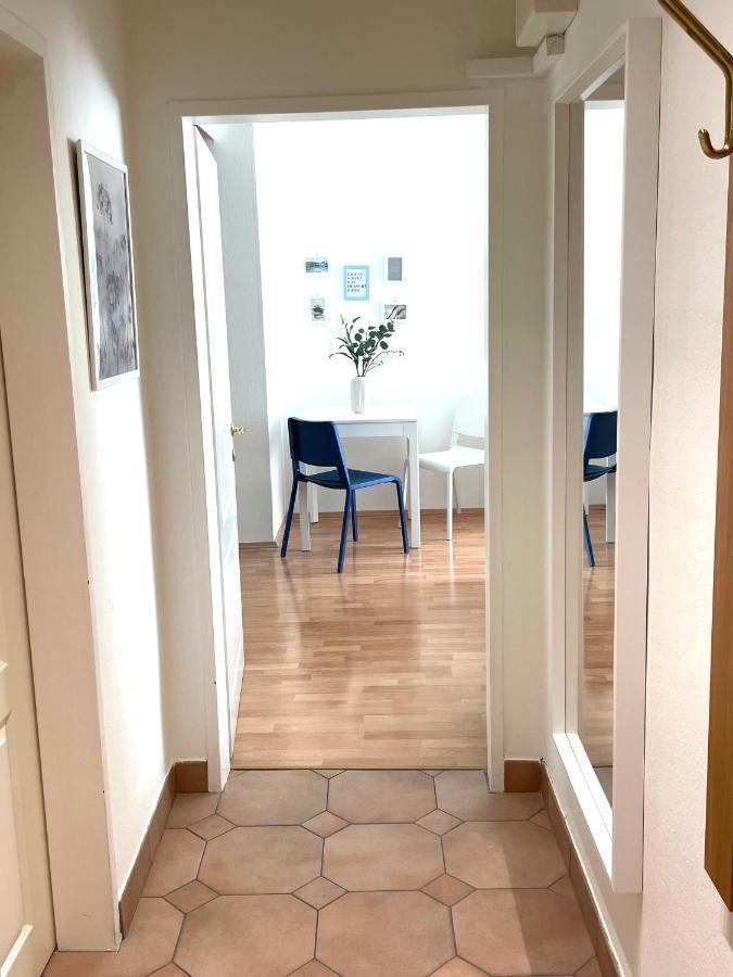 Cosy Apartment Near Schoenbrunn & Meidlinger Market Відень Екстер'єр фото