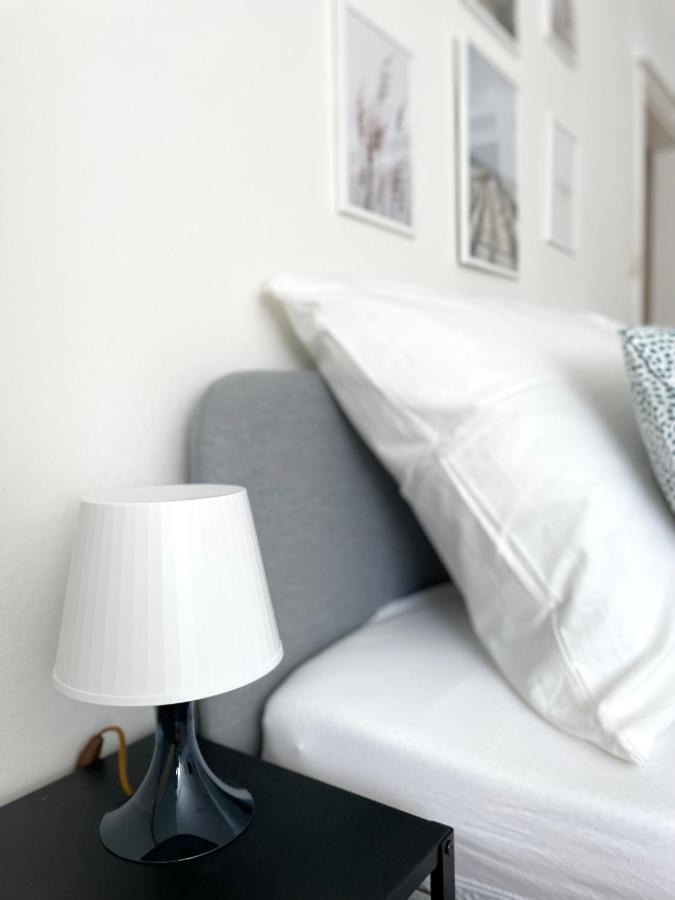 Cosy Apartment Near Schoenbrunn & Meidlinger Market Відень Екстер'єр фото